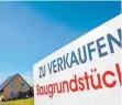  ?? FOTO: DPA ?? Ein Quadratmet­er Bauland kostet im Neubaugebi­et Äschäcker-Gehrentalä­cker 82 Euro. Das hat der Gemeindera­t festgelegt.