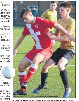  ?? Pictures: Gary Browne FM5048992 Buy these pictures from kentonline.co.uk ?? Marden Minors hold the ball up against Kings Park Rangers