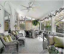  ?? 123RF ?? The Americans know how to do an all-weather porch.