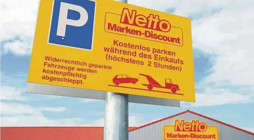  ?? Foto: Stefan Sauer/dpa PA ?? Stehen die Parkregeln auf gut sichtbaren Schildern, können sich Falschpark­er um das Bezahlen des Knöllchens kaum drücken.