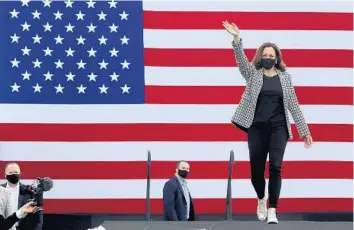  ?? FLORIDA SUN SENTINEL MIKE STOCKER/SOUTH ?? Vice President Kamala Harris takes the stage Oct. 31 at Palm Beach State College in Lake Worth.