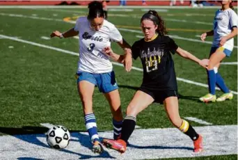  ?? NATHAN KLIMA FOR THE GLOBE ?? Latin Academy senior Majella Cremin was named MVP after she scored the game’s only goal in the 22nd minute.