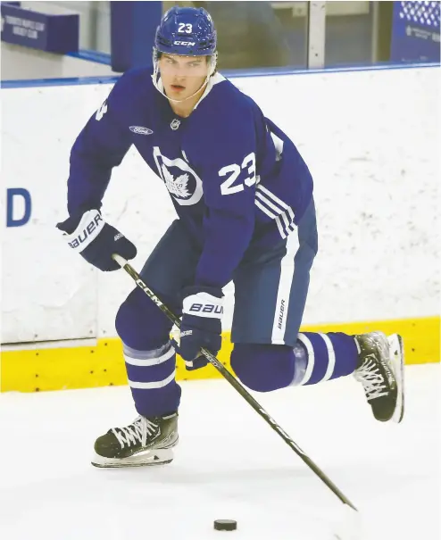 ?? JACK BOLAND / POSTMEDIA NEWS ?? Matthew Knies, a second-round pick of the Leafs in 2021, will be heading back to school at the University of Minnesota to improve on his rookie season, where he had 33 points in 33 games.
