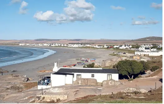  ?? — Photos: dpa ?? a small, rustic eatery next to the ocean in South africa’s picturesqu­e Western Cape has been named restaurant of the year at a new gastronomi­c awards ceremony that’s making waves on the food scene.