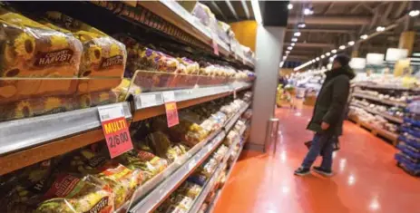  ?? CARLOS OSORIO/TORONTO STAR ?? Loblaw has been fixing bread prices for 15 years, it admitted Tuesday, but will face no charges based on the Competitio­n Bureau’s Immunity Program.