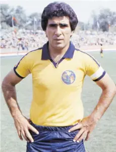  ??  ?? Carlos Reinoso jugó entre 1970 y 1979 en América.