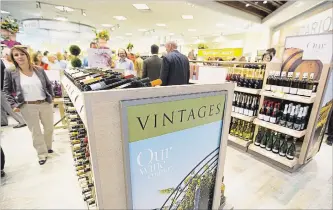  ?? BOB TYMCZYSZYN THE ST. CATHARINES STANDARD ?? Wine industry representa­tives are disappoint­ed by a Supreme Court decision regarding inter-provincial trade barriers which limit access to consumers in other parts of the country.