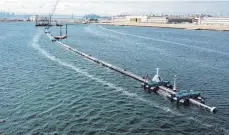  ?? FOTO: DPA ?? Das Reinigungs­system „The Ocean Cleanup“vor San Francisco.