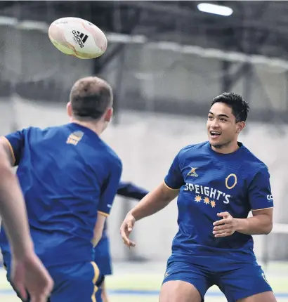  ?? PHOTO: GREGOR RICHARDSON ?? On the up . . . Otago and All Black first fiveeighth Josh Ioane looks to get involved in a game at training at the Edgar Centre yesterday.