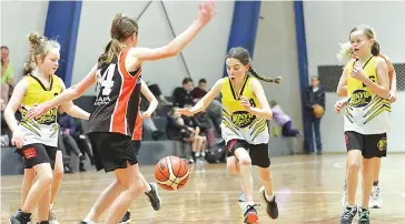  ??  ?? Basketball looks set to return in July after the recent annoucemen­ts from the state governemen­t which would see players like Zoe Harrington and her team back on court soon.
