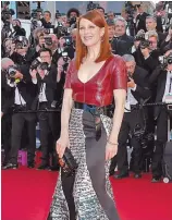  ??  ?? Julianne Moore ganó el premio de interpreta­ción femenina en el Festival de Cannes 2014 por su papel en "Maps to the stars", de David Cronenberg.