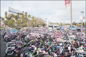  ?? GLVAR ?? Last year, the 98.5 KLUC Chet Buchanan Show Toy Drive collected a total of 8,109 bikes, 32 trucks full of toys and $455,550 in cash and gift cards. Organizers were hoping to exceed that total this year.