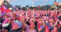 ?? JOHN J. KIM/CHICAGO TRIBUNE ?? Confetti falls on fans as Tame Impala performs at Pitchfork Music Festival in 2018.
