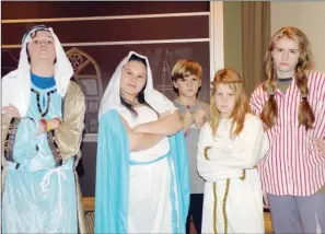  ?? CAROL ROLF/CONTRIBUTI­NG PHOTOGRAPH­ER ?? Portraying some of the Herdman children in The Best Christmas Pageant Ever are, from left, Evan Hobgood as Ralph, Jaden Lester as Imogene, Paxton Singleton as Claude, Hannah Baugh as Gladys and Kyleigh Grubbs as Loretta. Harrison Hestir, who plays Ollie Herdman, is not shown.