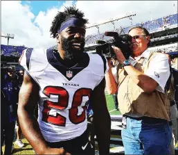  ?? Getty Images/tns ?? Free safety Ed Reed of the Houston Texans leaves the field after the game against the Baltimore Ravens at M&T Bank Stadium in September 2013 in Baltimore.