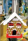  ?? Lynn Atkins/The Weekly Vista ?? Bird watchers have the perfect place to buy Christmas gifts at The Bluebird Shed in Village Center.
