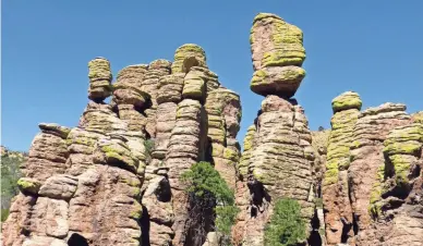  ?? ROGER NAYLOR/ SPECIAL FOR THE REPUBLIC ?? Willcox serves as the gateway to Chiricahua National Monument, a mountainou­s region known for dramatic rock formations.