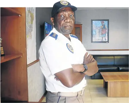  ?? /KABELO MOKOENA ?? Johannesbu­rg Metro Police Department’s new chief David Tembe has decades of experience in emergency services. He promises to clean up the streets of Johannesbu­rg CBD.