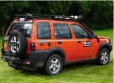  ??  ?? Anti-clockwise from top: 2006 G4 convoy on the Bolivian salt flats; genuine G4 Discovery 2 and Camel Trophy Discovery 1; Dunsfold’s Freelander V6