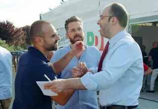  ??  ?? Sfidanti L’assessore Luca Rizzo Nervo e l’attuale segretario del Pd bolognese, Francesco Critelli