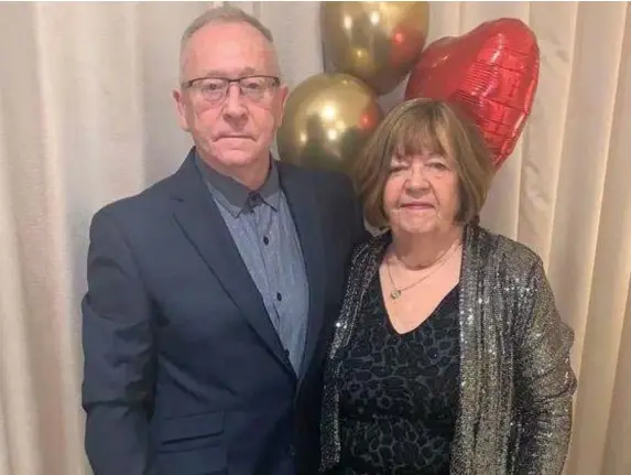  ?? (Supplied) ?? Elizabeth Webb, pictured with her husband, Steven, was told that the multiple surgeries carried out by Ian Paterson 20 years ago had been unnecessar­y