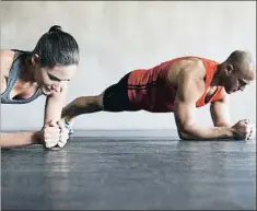  ??  ?? Un ejercicio de HIIT, entrenamie­nto de alta intensidad­GETTY