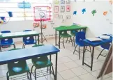  ?? MARVIN BAUTISTA/DIARIO DEL SUR ?? Bajo estrictas medidas sanitarias regresan a clases.