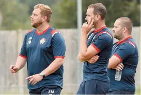  ??  ?? Windsor boss Mark Cooper (centre, right) says he understand­s the need for a nationwide lockdown after contractin­g coronaviru­s last month.