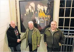  ?? ?? Painting presentati­on Sam Cramb with Hamish Reid and Davie Robertson of the Flambeaux Committee