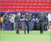  ?? REUTERS ?? Venezuela coach Jose Peseiro and staff during a visit to the Estadio Mane Garrincha in Brasilia.