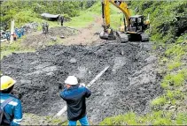  ?? CORTESÍA ?? Trabajos. Según Petroecuad­or, las labores demoraron 23 horas.