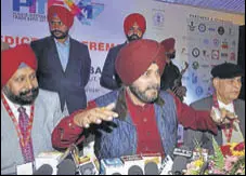  ?? HT PHOTO ?? Local bodies minister Navjot Sidhu addressing the media at the Punjab Internatio­nal Trade Expo in Amritsar on Monday.