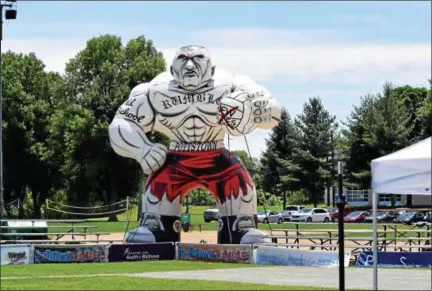  ?? MARIAN DENNIS — DIGITAL FIRST MEDIA ?? The 27th Annual Pottstown Rumble returns this weekend welcoming thousands of players to the biggest grass doubles volleyball tournament in the country.