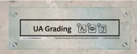  ??  ?? Above: Universal access grading plaques of the TGCSA that state that an establishm­ent is friendly for persons with disablilit­es.