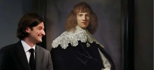 ??  ?? Ook kunsthande­laar Jan Six komt aan bod in de documentai­re. Hij wil van een onbestemd schilderij aantonen dat het van Rembrandt is.