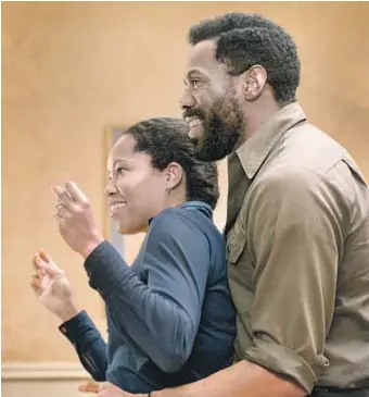  ?? Tatum Mangus Annapurna Pictures ?? IN PORTRAYING Sharon in “Beale Street,” King — here with Colman Domingo — thought of her mother, a teacher who encouraged her to dream big.