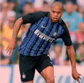  ?? GETTY-AFP ?? Jonathan Biabiany, 30 anni, ha segnato 22 gol in carriera in Serie A. Sotto Mario Balotelli, 27, dal 2016 a Nizza