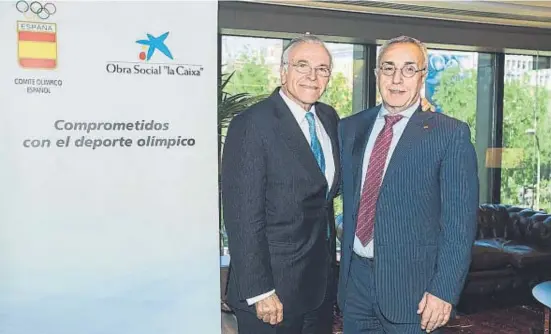  ??  ?? Isidro Fainé, presidente de la Fundación Bancaria ‘la Caixa’, junto a Alejandro Blanco, presidente del COE