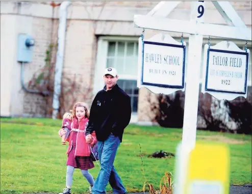  ?? Hearst Connecticu­t Media file photo ?? Hawley Elementary School will close at the end of the school year for an $8 million equipment upgrade.