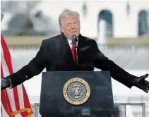  ?? YURI GRIPAS
TRIBUNE NEWS SERVICE FILE PHOTO ?? Former U.S. president Donald Trump will stand trial the week of Feb. 8 to face charges that he incited the insurrecti­on at the Capitol on Jan. 6, which left five people dead.