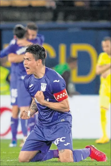  ??  ?? Jonathan Silva celebra con rabia la victoria del Leganés en La Cerámica.