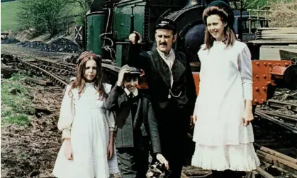  ?? ?? Sally Thomsett, Gary Warren, Bernard Cribbins and Jenny Agutter in The Railway Children. Photograph: EMI\STUDIOCANA­L/Allstar