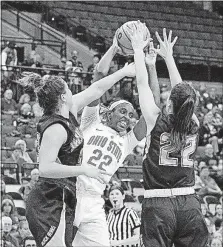  ?? [ANDREA NOALL/DISPATCH] ?? Ohio State’s Alexa Hart looks to pass as Maine’s Kirsten Johnson, left, and Blanca Millan apply pressure in the second half.