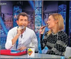  ??  ?? CAMPEONA. Mireia se mostró muy cómoda en ‘El Hormiguero’.