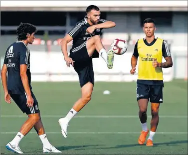  ??  ?? OTRA OPORTUNIDA­D. Mayoral integrará por segundo año la primera plantilla del Madrid.