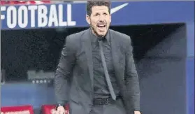  ?? FOTO: GETTY ?? Diego Pablo Simeone, entrenador del Atlético de Madrid, dando instruccio­nes