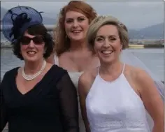  ??  ?? Michelle Hanlon (back) with her mum Claire and sister Lorraine