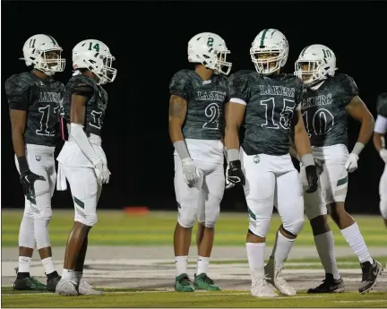  ?? KEN SWART - MEDIANEWS GROUP FILE PHOTO ?? The West Bloomfield defense has pitched four shutouts in the 2020 season and allowed just 39 points over six games.