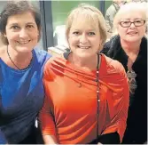  ?? Picture: SALVELIO MEYER ?? FOOD AND FRIENDSHIP: Margie Connellan, left, joined sisters Inga Spence, centre, and Lisa Fleetwood-Jones at the Goodnight Market at the Tramways Building in the Baakens Valley recently