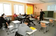  ?? Foto: Silvio Wyszengrad ?? Der Betrieb an den Schulen geht auch in der kommenden Woche wie bisher weiter – trotz steigender Zahlen.